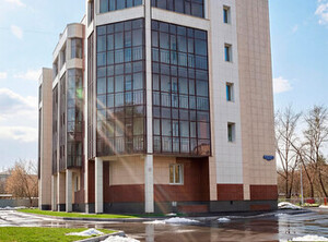 В Октябрьском районе г.Красноярска. Введен в эксплуатацию в 2008 г.